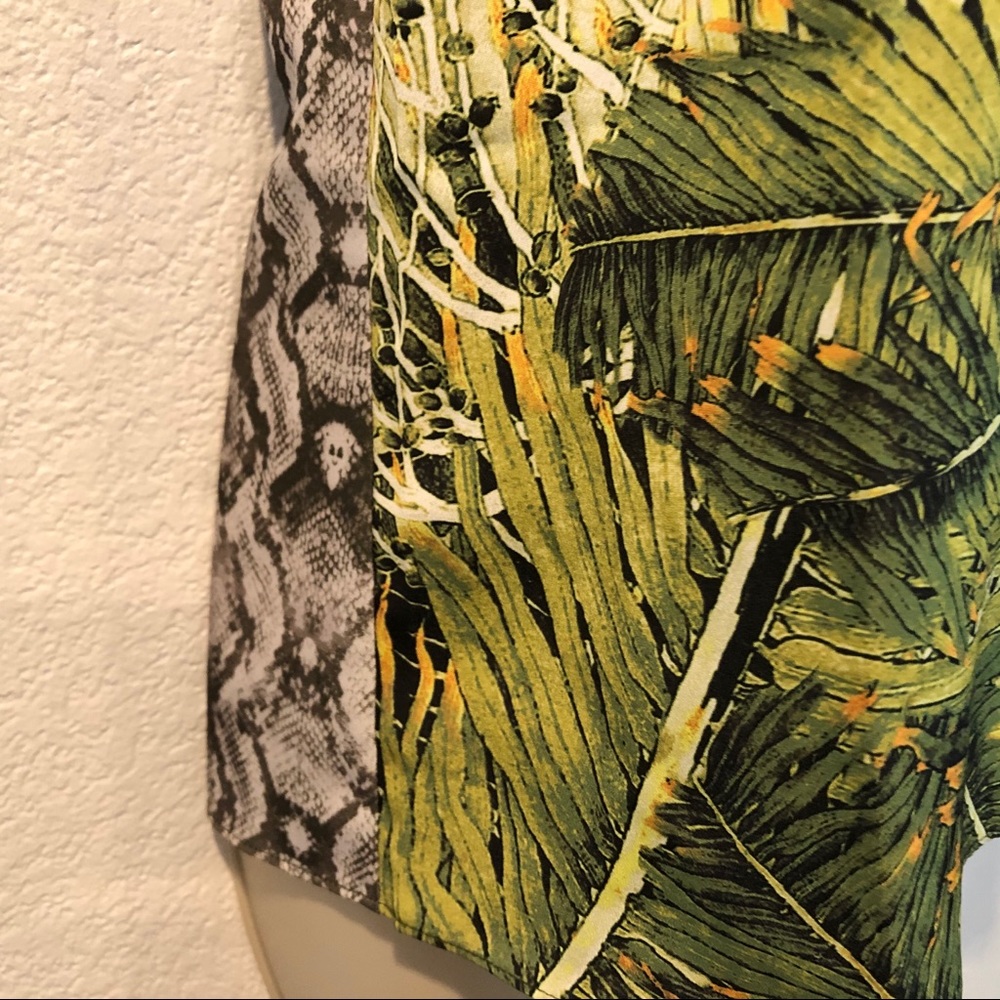 Ted Baker M Cynaria Tropic Paradise Print Cami Top - Picture 10 of 16